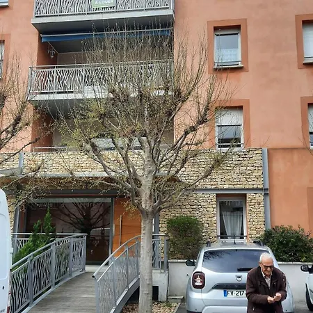 Les Romarins, Appartement Impeccable Et Son Parking Prive Nyons Extérieur photo